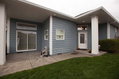 2767 Florer Dr, Grants Pass, OR 97527 - photo 3