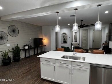 G-Kitchen