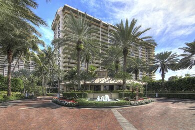 MAIN ENTRANCE TO GROVE ISLE