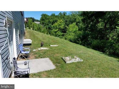 419 E 3rd St, Bernville, PA 19506 - photo 6