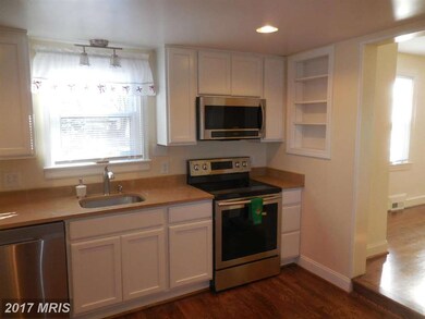 4831 Long View Rd, Temple Hills, MD 20748 - photo 5