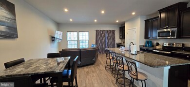 722 Sky Bridge Dr, Upper Marlboro, MD 20774 - photo 7