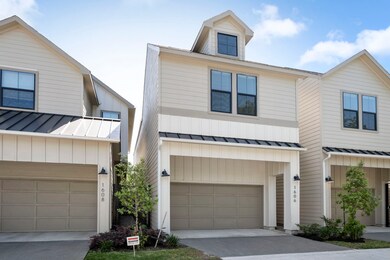 1606 Northwood St, Houston, TX 77009 - photo 2