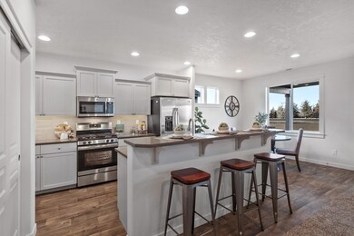 Middleton - Kitchen