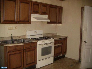 5564 Spruce St, Philadelphia, PA 19139 - photo 5