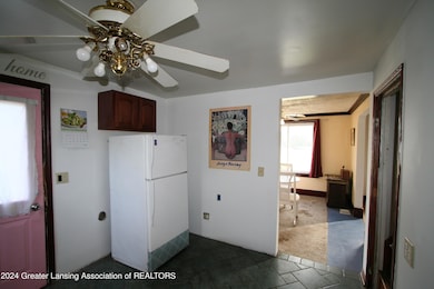 3120 S Cedar St, Lansing, MI 48910 - photo 6