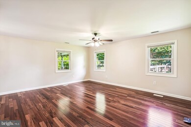 13904 Bethpage Ln, Silver Spring, MD 20906 - photo 5