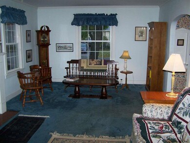 11 Brookman Ave, Delmar, NY 12054 - photo 4