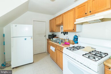 3814 W Cold Spring Ln, Baltimore, MD 21215 - photo 4