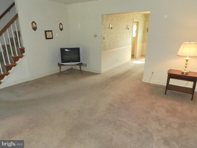 1031 Winsford Rd, Towson, MD 21204 - photo 2