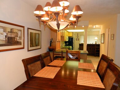 Dining & Kitchen