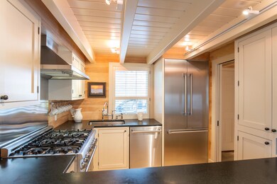 19 N Summer St, Edgartown, MA 02539 - photo 6