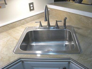 35 Seminary Hill unit 26, West Lebanon, NH 03784 - photo 4