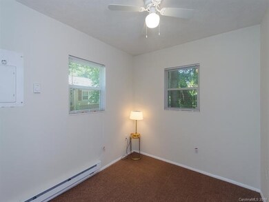 121 Burge Mountain Rd, Hendersonville, NC 28792 - photo 7