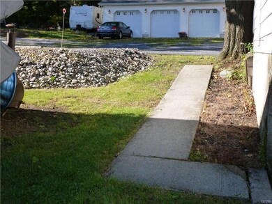 435 E Main St, Pen Argyl, PA 18072 - photo 3