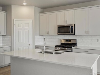 9102 Quintero St, Commerce City, CO 80022 - photo 5