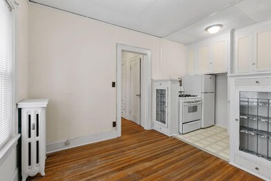 1909 Emerson Ave S unit 7, Minneapolis, MN 55403 - photo 6