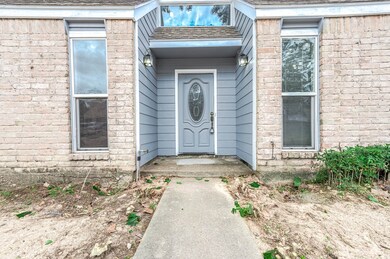 5002 Summer Forest Dr, Houston, TX 77091 - photo 6