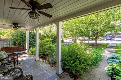 7216 Tod St, Falls Church, VA 22046 - photo 5