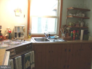 121 Laverne Ln, Hedgesville, WV 25427 - photo 7