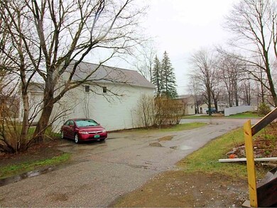 35 Pleasant St, Essex Junction, VT 05452 - photo 3