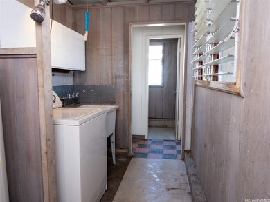 1846 Makuahine Place, Honolulu, HI 96817 - photo 5