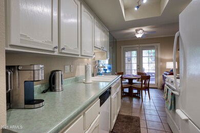 10427 N 11th Place unit 2, Phoenix, AZ 85020 - photo 6