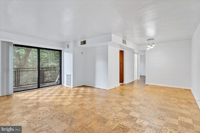 Takoma Phoenix unit 405, Takoma Park, MD 20912 - photo 6