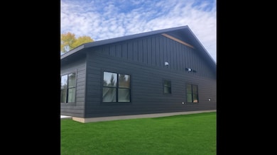 1566 Carlton Ave W, Cloquet, MN 55720 - photo 2