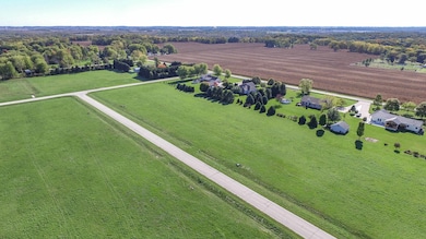 2407 N 4220th Rd, Sheridan, IL 60551 - photo 2