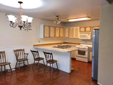 Kitchen 1-1