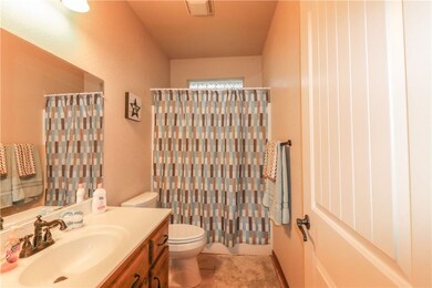 16 Ayton Ln, Bella Vista, AR 72714 - photo 7