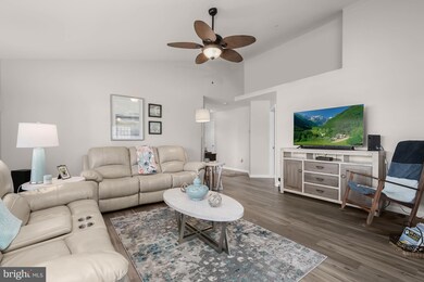 2505 Hemingway Dr unit 3D, Frederick, MD 21702 - photo 6