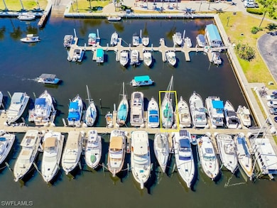 525 Newport Dr unit G-11, Naples, FL 34114 - photo 2