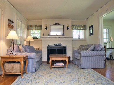 27 Rockmere Ave, Old Greenwich, CT 06870 - photo 2