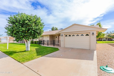 10825 W Kelso Dr, Sun City, AZ 85351 - photo 3