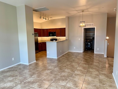 2725 E Mine Creek Rd unit 2156, Phoenix, AZ 85024 - photo 5