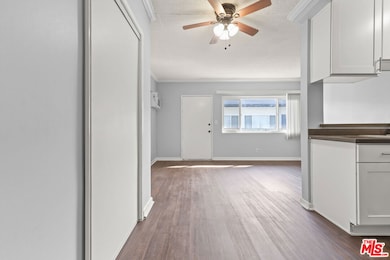 5555 Carlton Way unit 19, Los Angeles, CA 90028 - photo 5