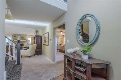 8068 Monrovia St, Lenexa, KS 66215 - photo 5