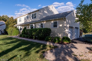 10 Fredrick Ct, Hillsborough, NJ 08844 - photo 4