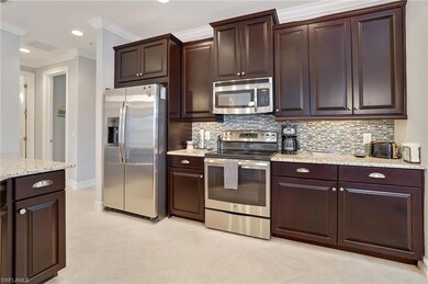 28055-Sosta-Ln-3-BonitaSprings-Kitchen