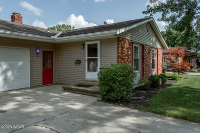 710 N Blackhoof St, Wapakoneta, OH 45895 - photo 3