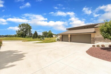 2963 W Palmer Ave, La Porte, IN 46350 - photo 4