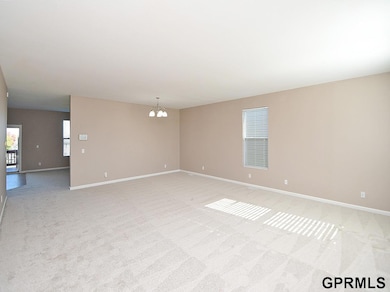 10766 Potter St, Omaha, NE 68122 - photo 6