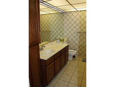 1751 E Reno Ave unit 110, Las Vegas, NV 89119 - photo 5