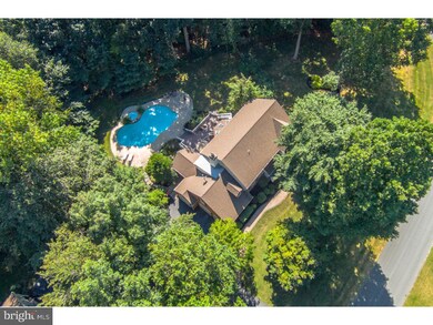 810 Pebblewood Rd, West Chester, PA 19380 - photo 2