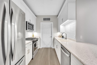 1925 N Water St unit 409, Milwaukee, WI 53202 - photo 6