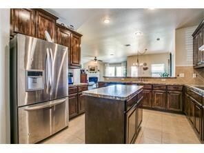 808 Austin Ln, Lavon, TX 75166 - photo 5