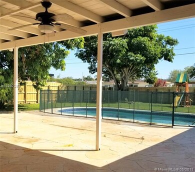 Plenty of Space to Entertain in the Privacy of You