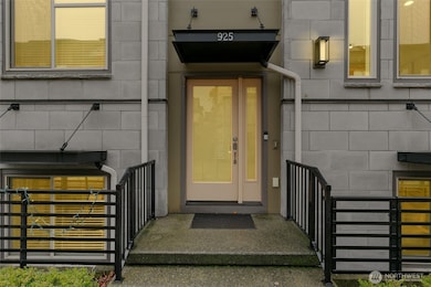 925 6th Ave NE unit 10.1, Issaquah, WA 98029 - photo 2